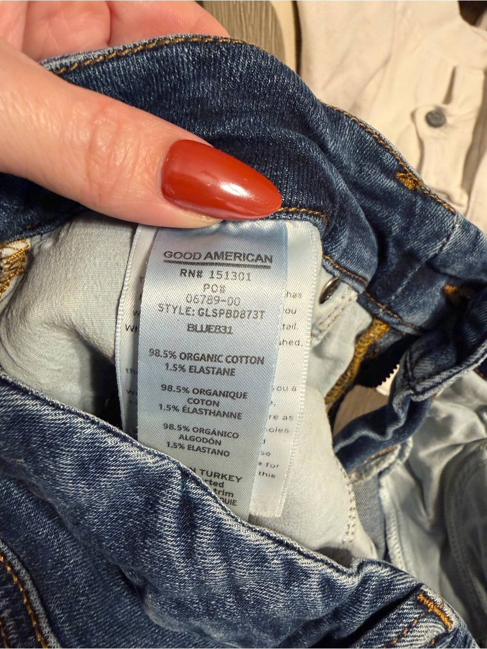 Good American Distressed Skinny Jeans Dark Wash Size 28 / 6 Approx - Picture 4 of 4